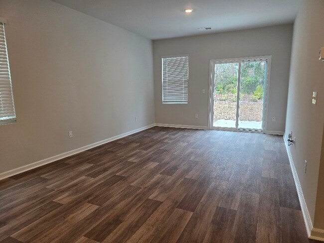 Photo - 1752 Hunting Harris Ct SW