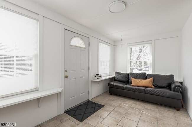 Photo - 74 Caldwell Pl