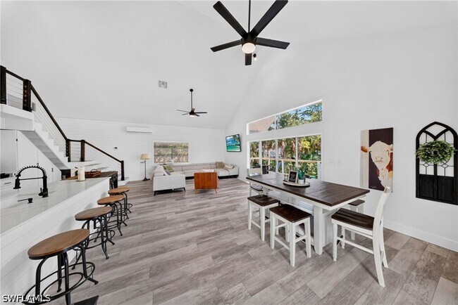 Building Photo - 5191 Coral Wood Dr