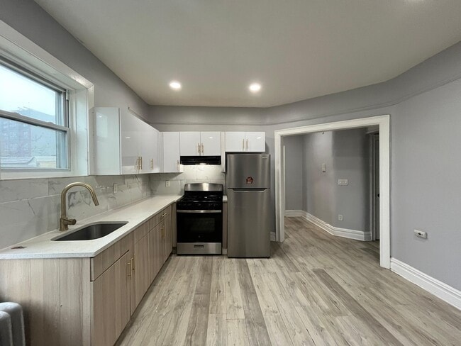 Photo - 316 Summit Ave Unit 14