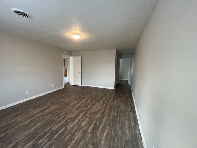 Photo - 294 Tinker Hill Cv Unit D