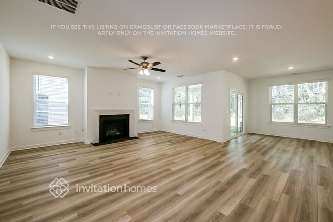 204 Crown Gdns Ct