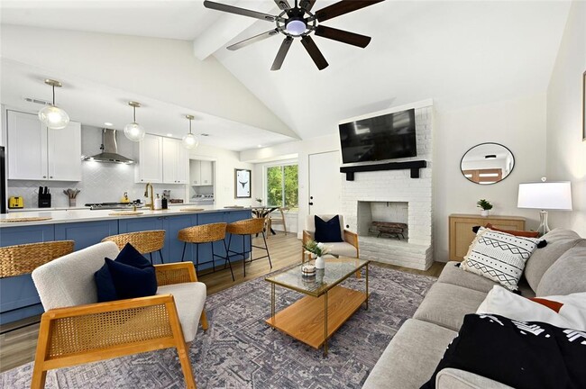 Photo - 9414 Meadow Vale