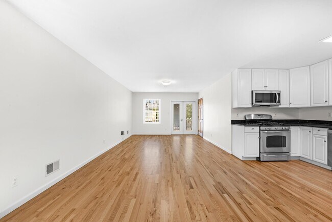 Photo - 14 Elizabeth St Unit 1
