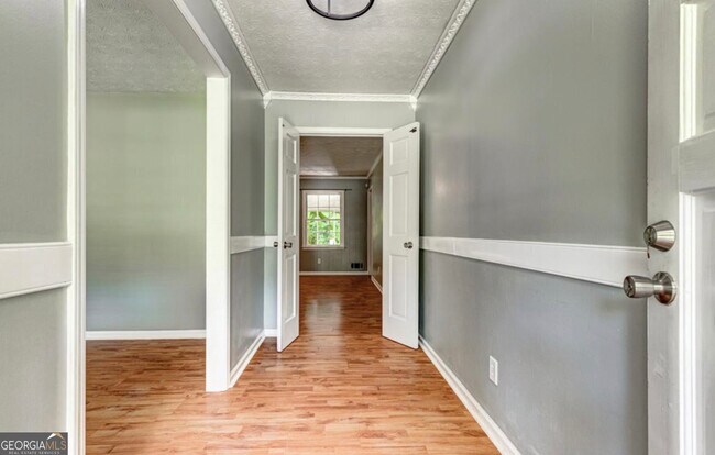 Photo - 922 Sharon Ct