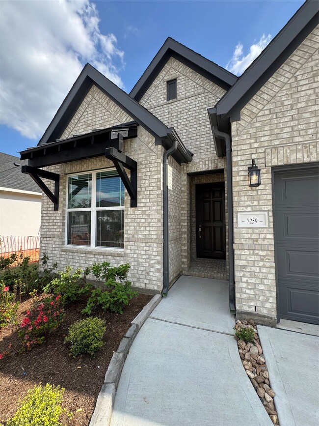 Photo - 7259 Stillmeadow Grv Dr
