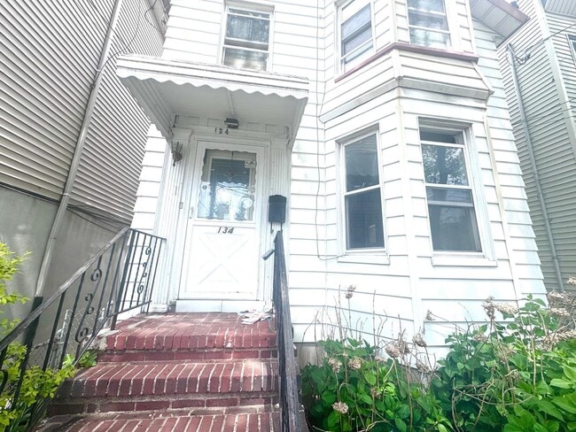 Photo - 134 Boyd Ave