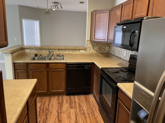 Photo - 1172 Retriever Wy Unit 205