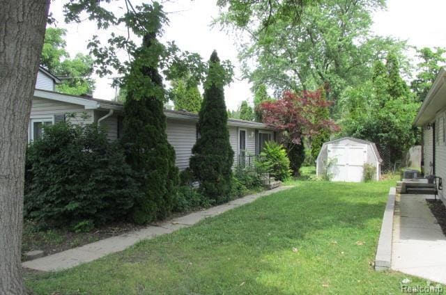 Building Photo - 2876 Stennett St Rental