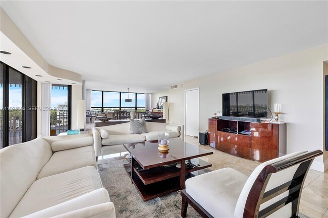 Photo - 2 Grove Isle Dr Unit B1110