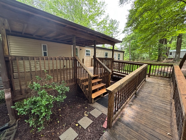 Photo - 1173 N McDonough Rd