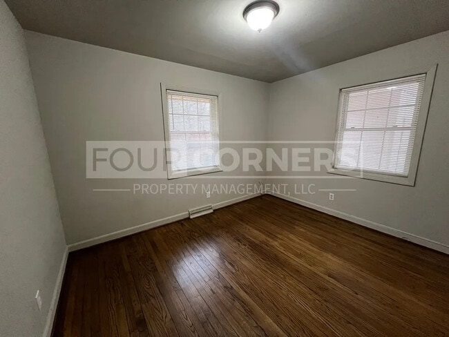 Room in Single Family Home on Beck St