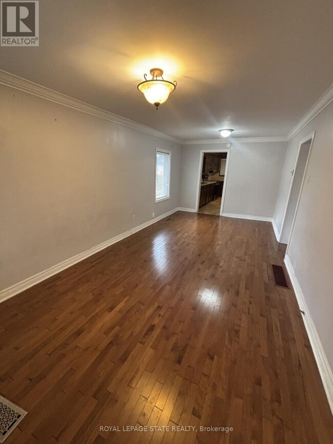 Photo - 205 Ivon Ave