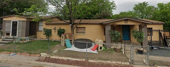 Photo - 1034 Wheatley Ave Casa Adosada