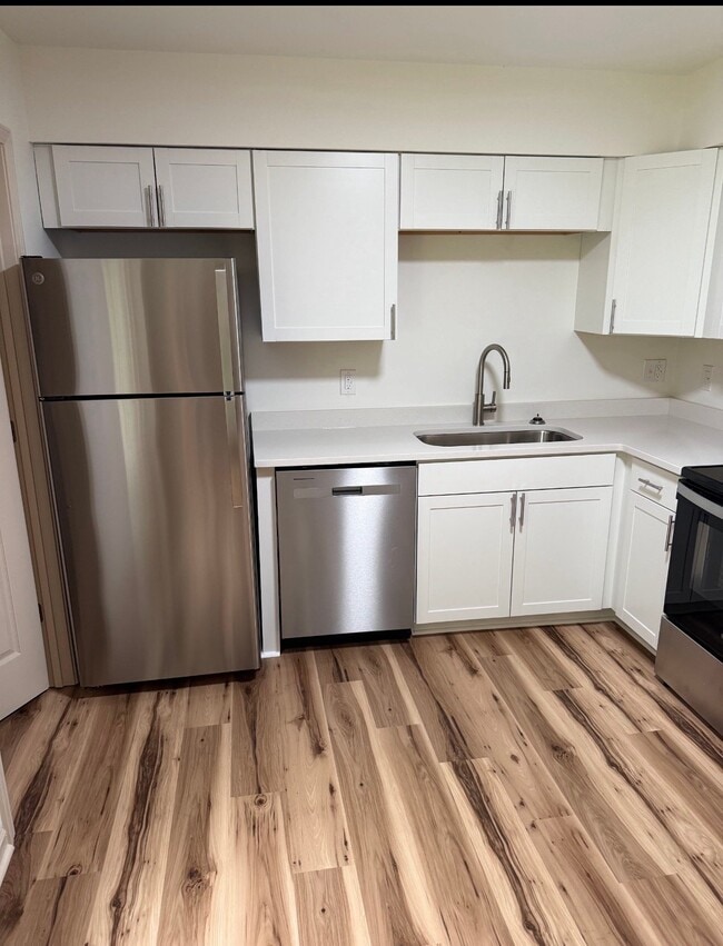 7685 Hunters Ridge Ln