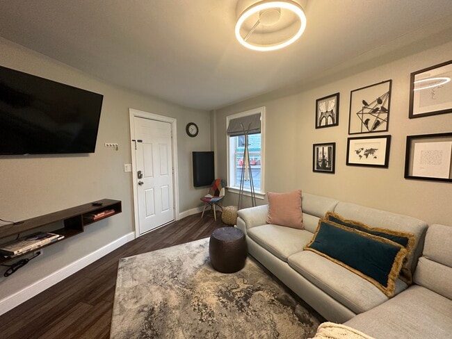 Photo - 2 Shelby St Unit 1