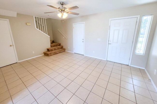 Photo - 15547 S Moon Valley Rd Unidad 2