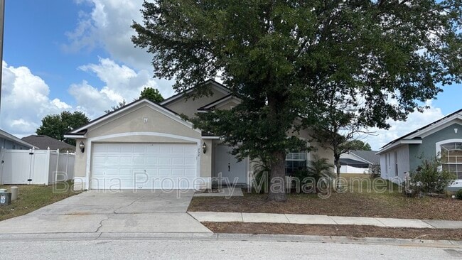 Photo - 252 Bramley Ct