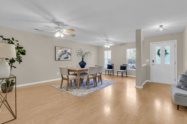 Photo - 5204 Carlisle Ct