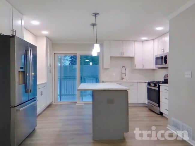 Photo - 16130 Haven Ave