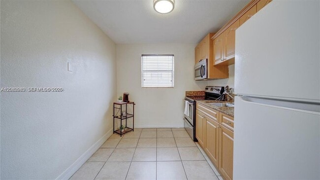 Photo - 427 SW 6th St Unidad 4