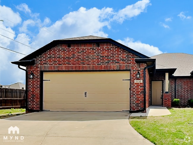 Building Photo - 1132 Merlin Dr Rental