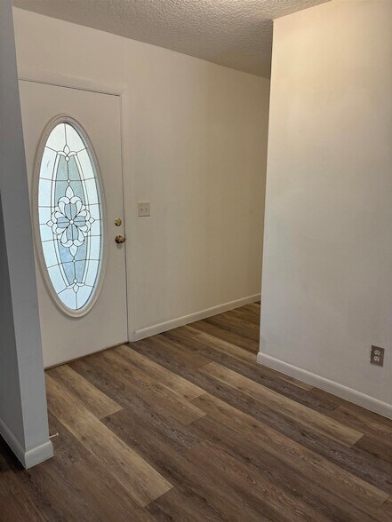 Photo - 3421 Red Cloud Trail