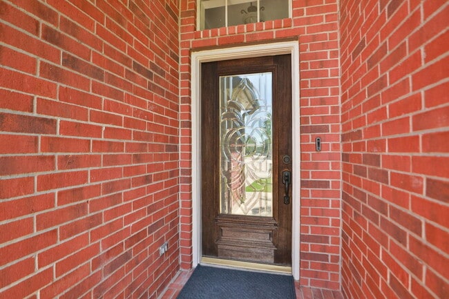 Photo - 25215 Aughton Dr