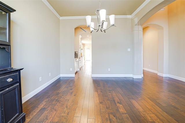 Photo - 6844 Westbury Dr