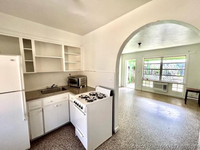 Photo - 2023 Taylor St