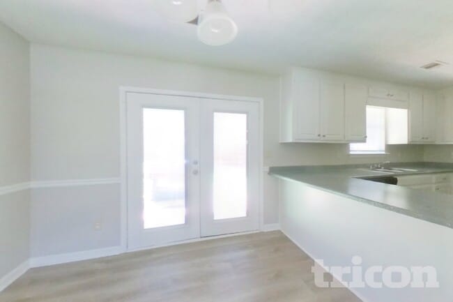 Photo - 10 Cardinal Ct
