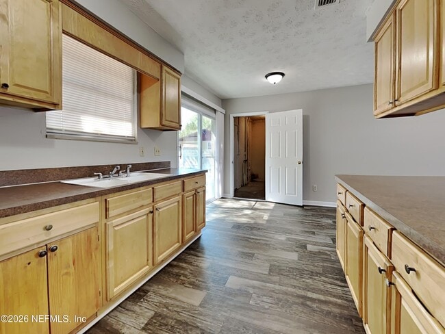 Photo - 8349 Pembrook Ct