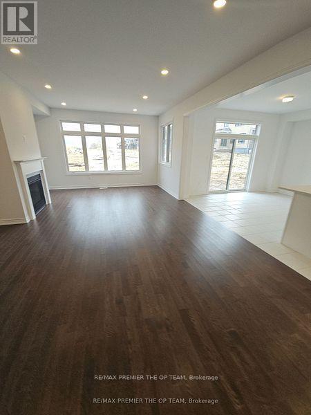 Photo - 5 Abbey Cres