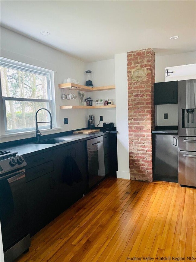 Photo - 298 Lucas Ave