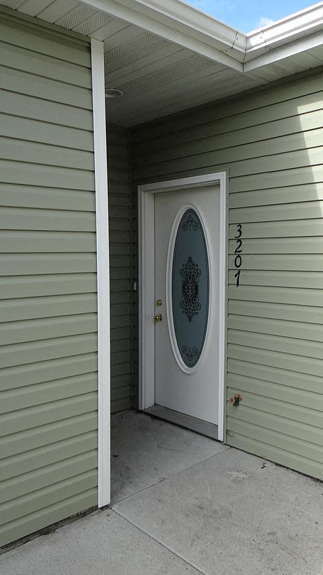 Courtyard Townhomes Front Entrance