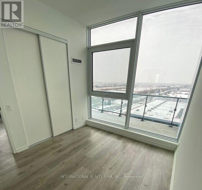 Photo - 1000 Portage Pkwy Unité 805