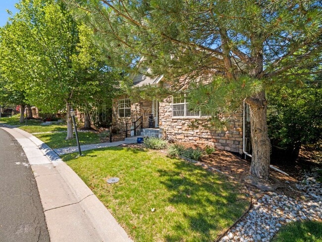Photo - 7021 S Valdai St