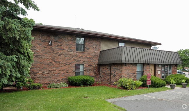 Exterior Facade - The Avenue