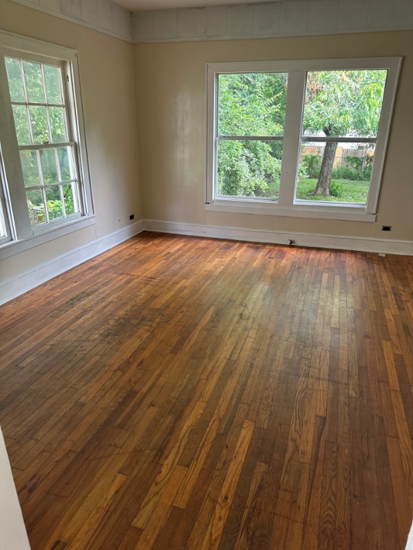 Photo - 1515 Maple Ave