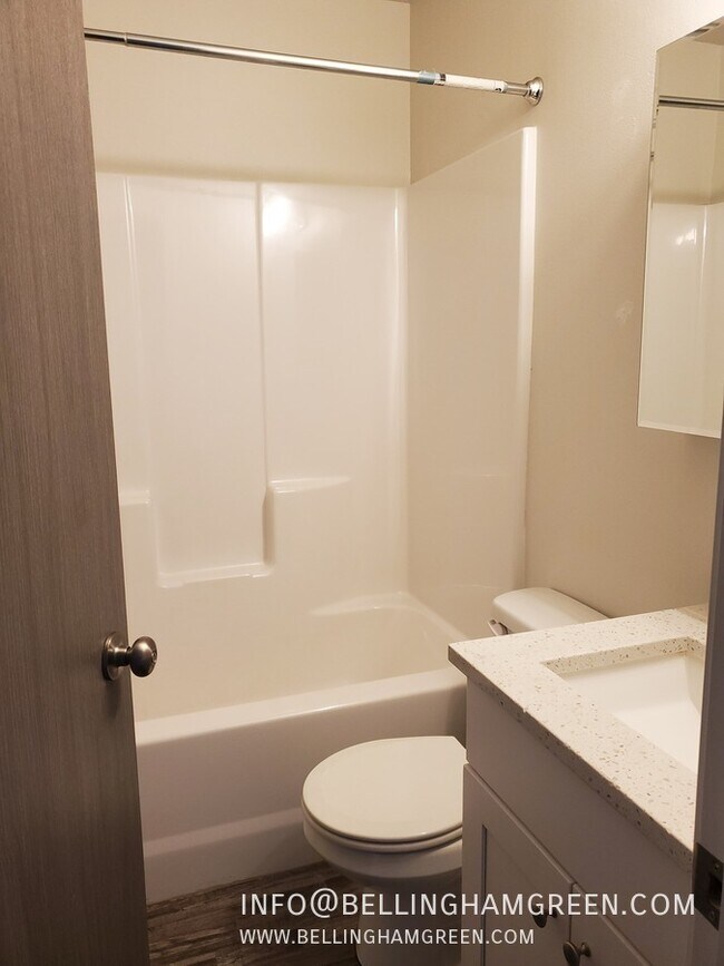 2008 Cherry St Unit 201