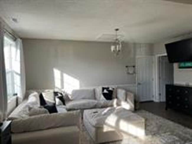 Photo - 108 Mimosa Cir