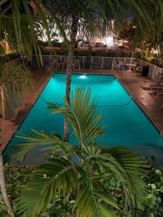 Photo - 6495 Indian Creek Dr Unidad ID1267229P