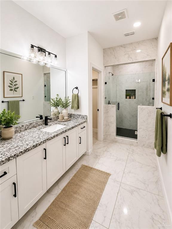 8 W Woodson Dr Unit 4