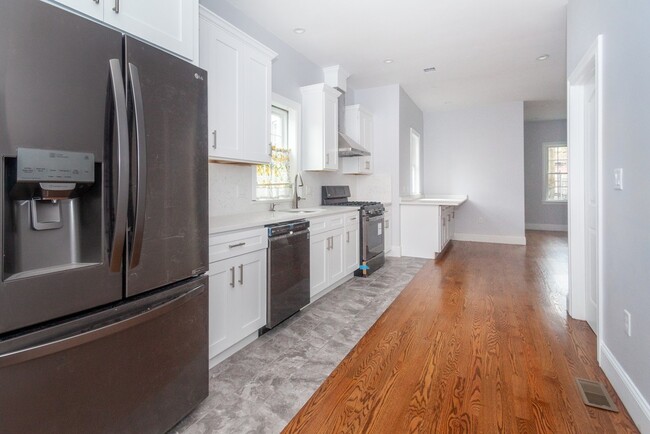 Photo - 72 Buttonwood St Apartment Unit 1