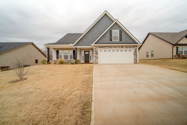 732 Shelburne Ln