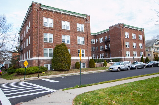 Photo - 6 Altamont Ct Condo Unit 15
