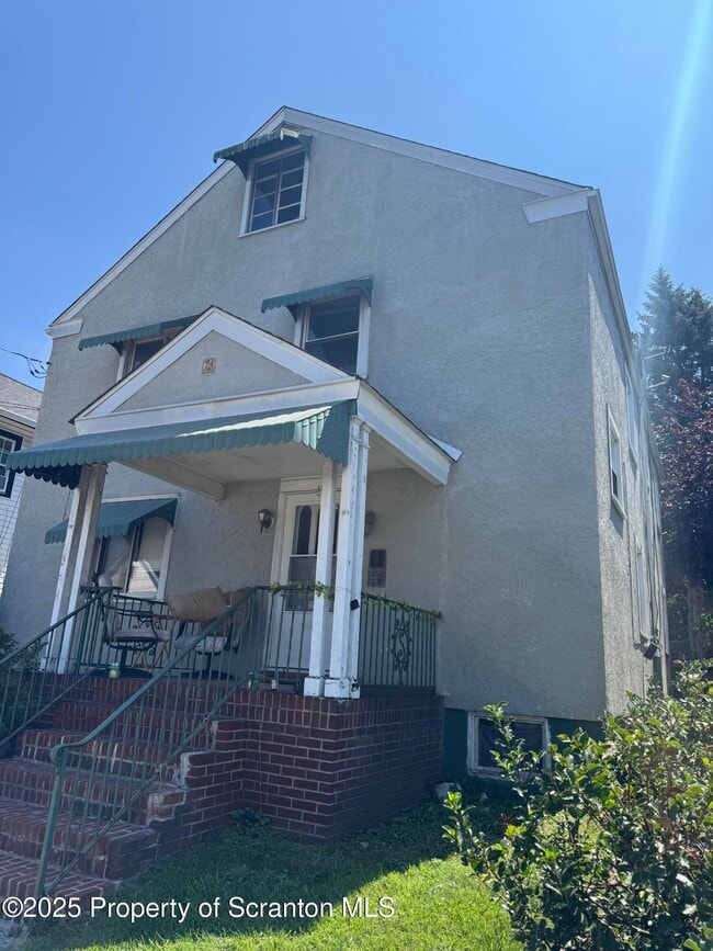 Building Photo - 1715 Pittston Ave Rental