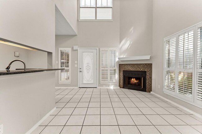 Photo - 2520 Quarry Rd Unit 104