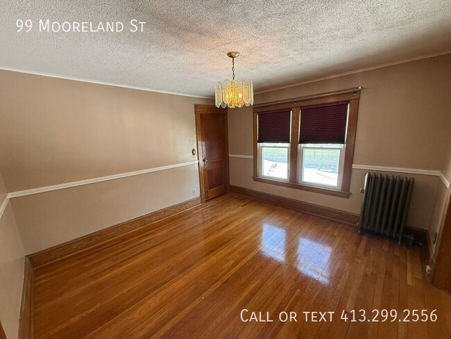 Photo - 99 Mooreland St