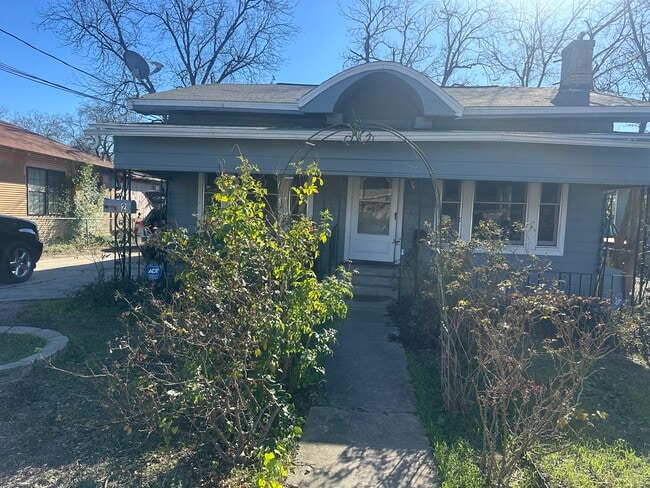 Photo - 1118 Santa Anna Unit #1